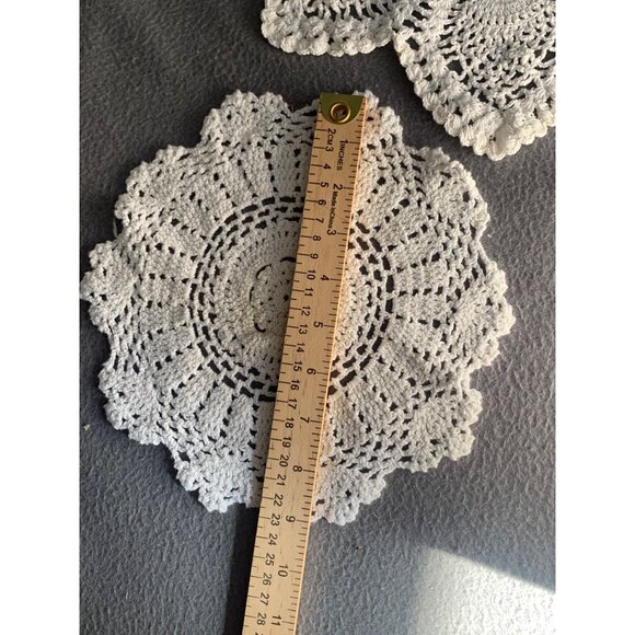 Vintage Handmade Crochet Star & Round Doilies Set - Picture 4 of 9